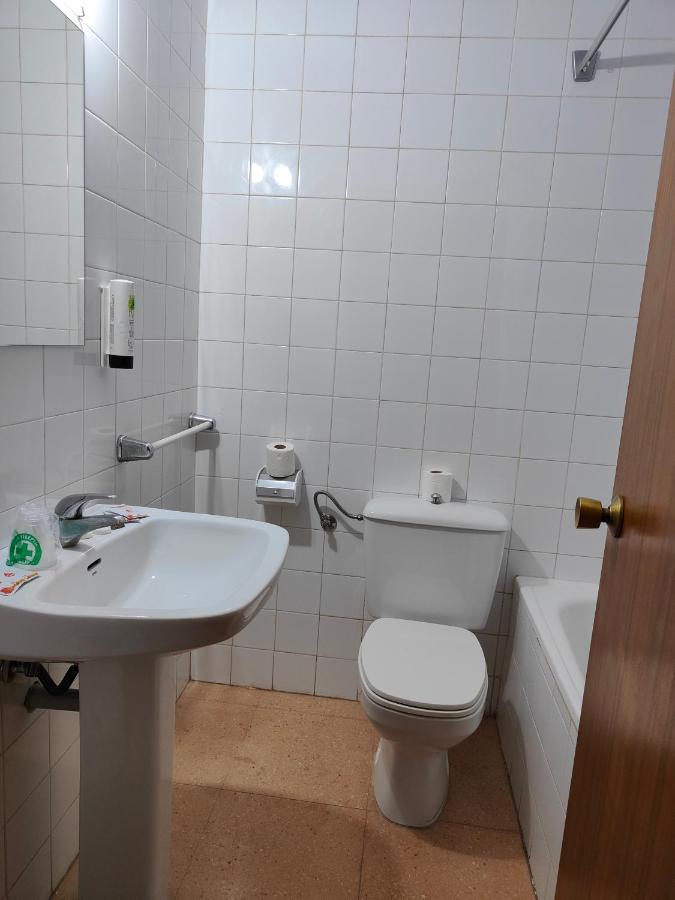 Hostal Restaurante Venta Del Barro La Puebla de Hijar Extérieur photo