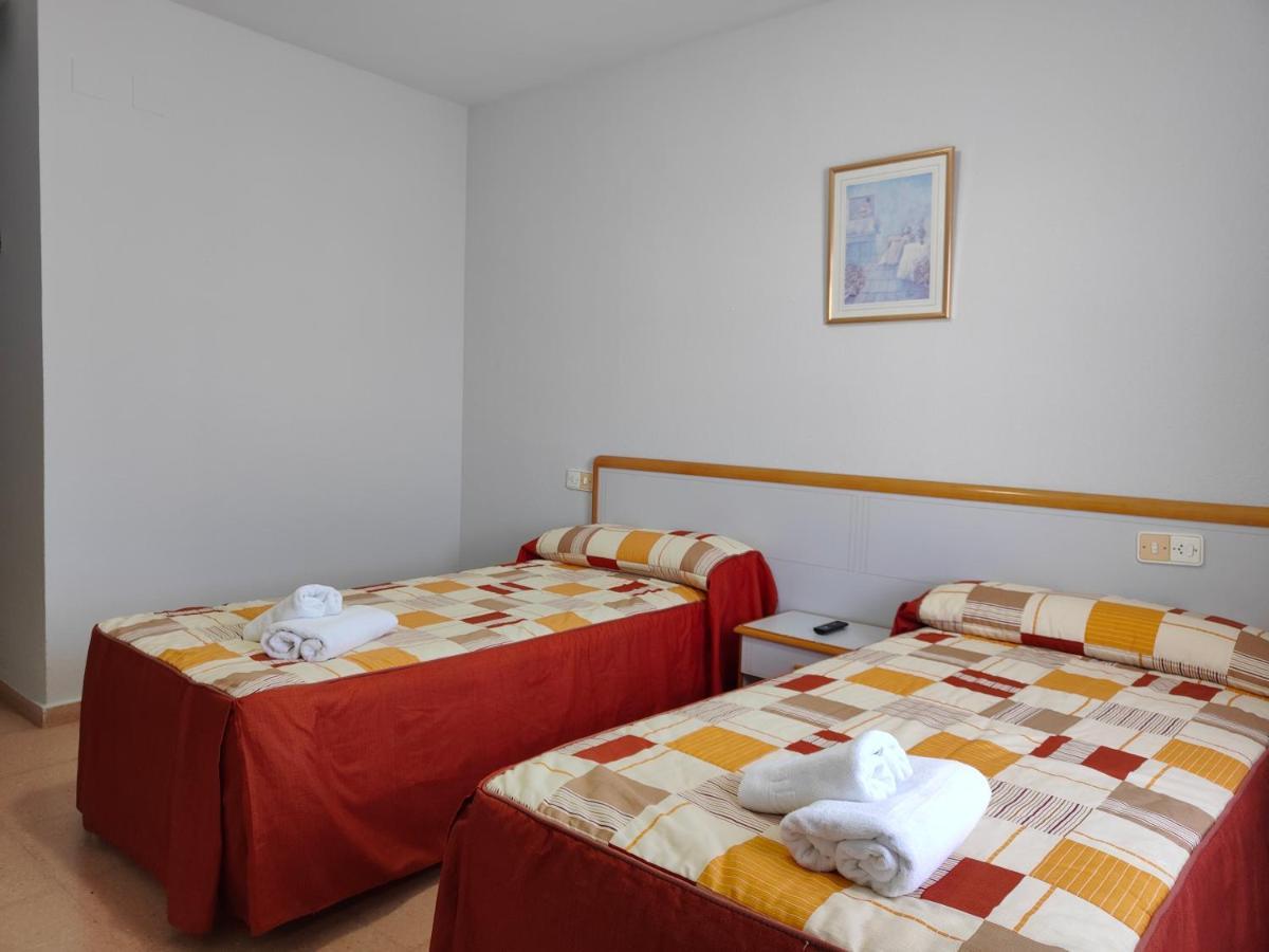 Hostal Restaurante Venta Del Barro La Puebla de Hijar Extérieur photo